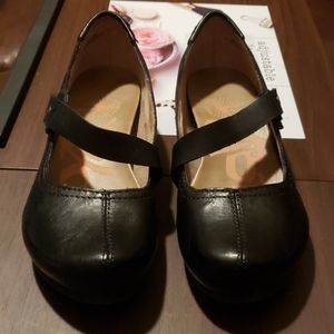 OTBT Black Salem wedge
